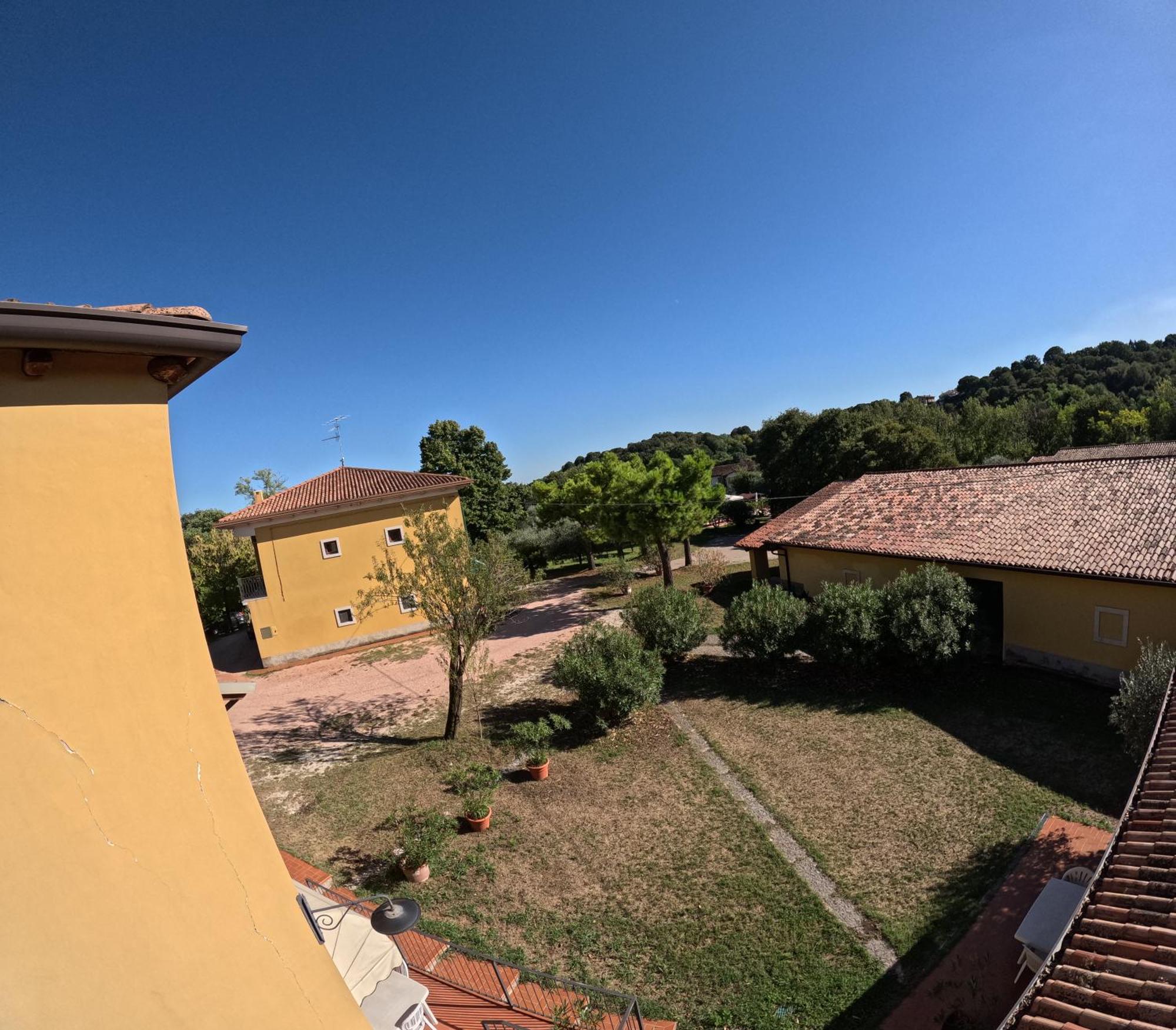 Agriturismo Gardenali Волта Мантована Стая снимка