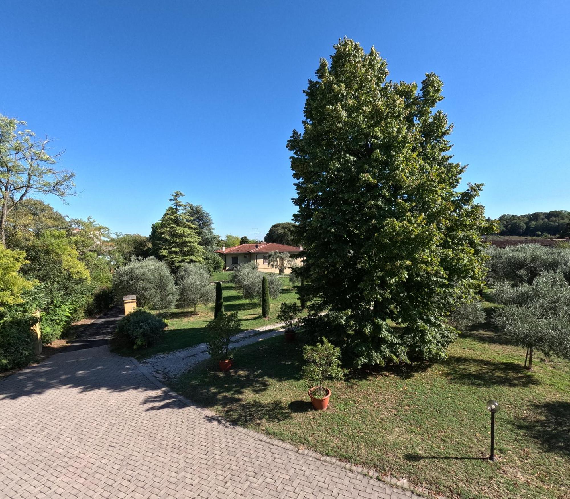 Agriturismo Gardenali Волта Мантована Екстериор снимка